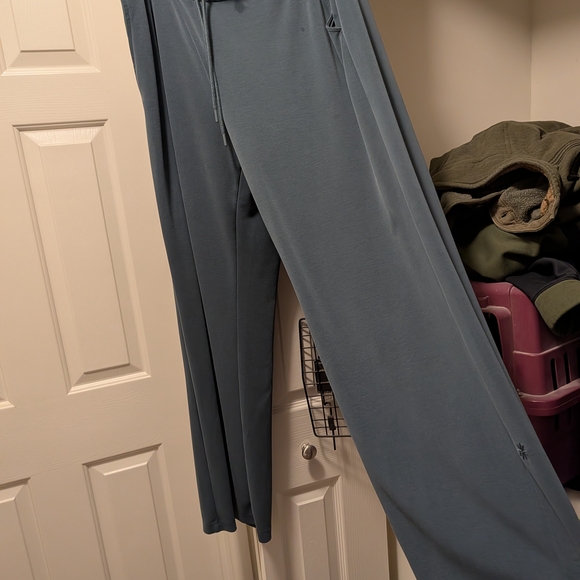 Seasoft Pants From Athleta!! - Picture 2 of 6